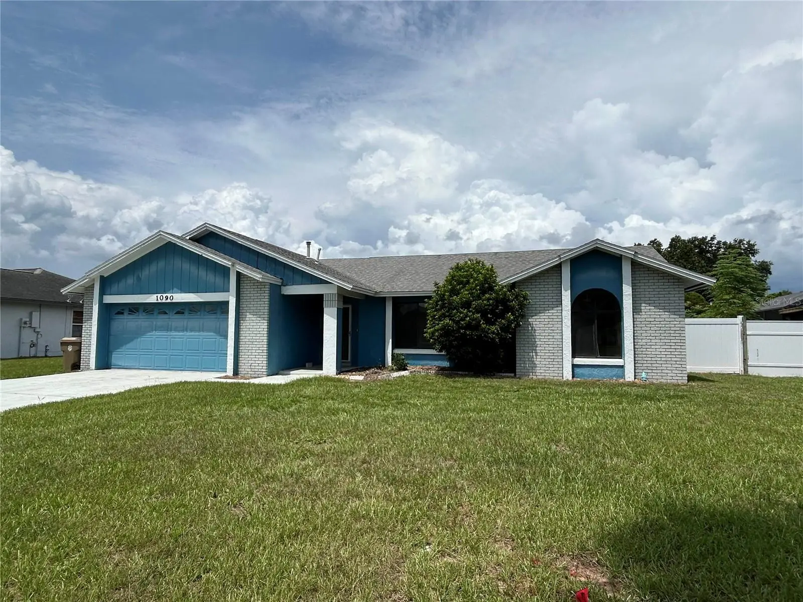 1090 Jason Ridge Court, FL