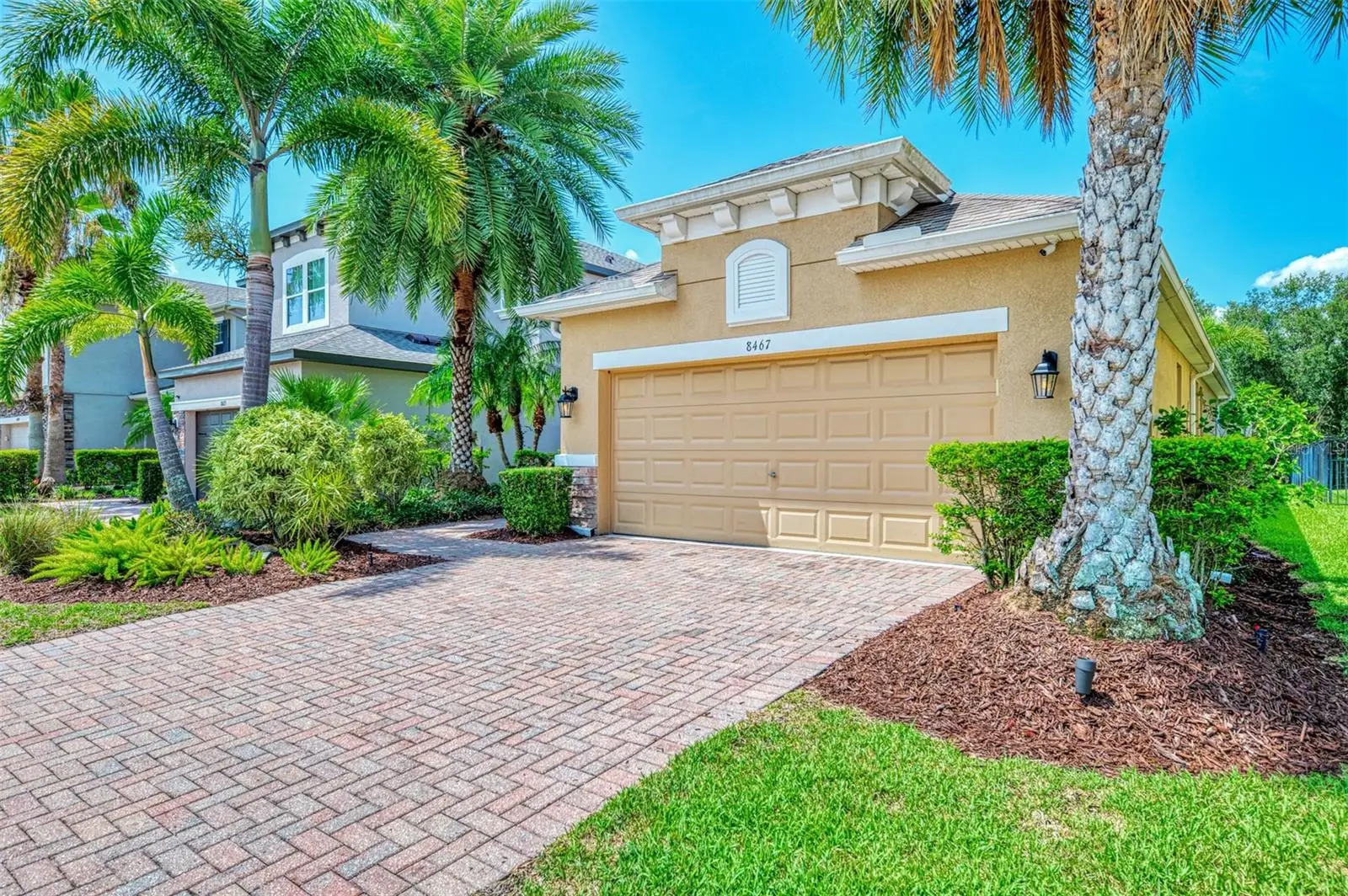 8467 Nandina Drive, FL