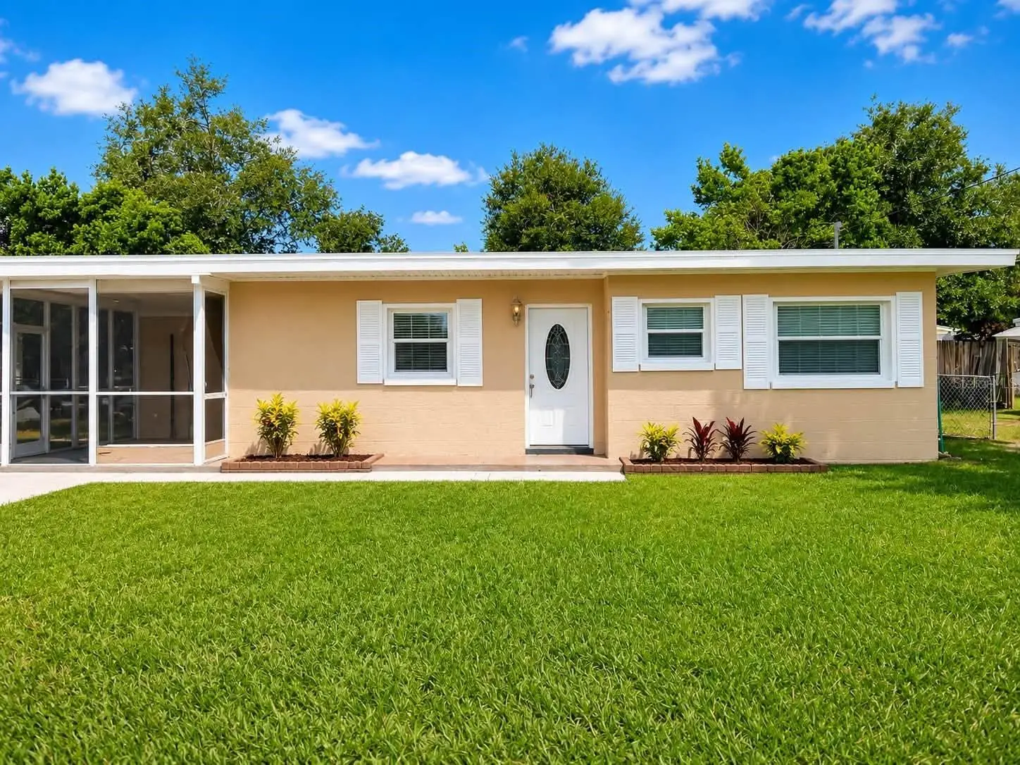 208 Palmyra Drive, FL