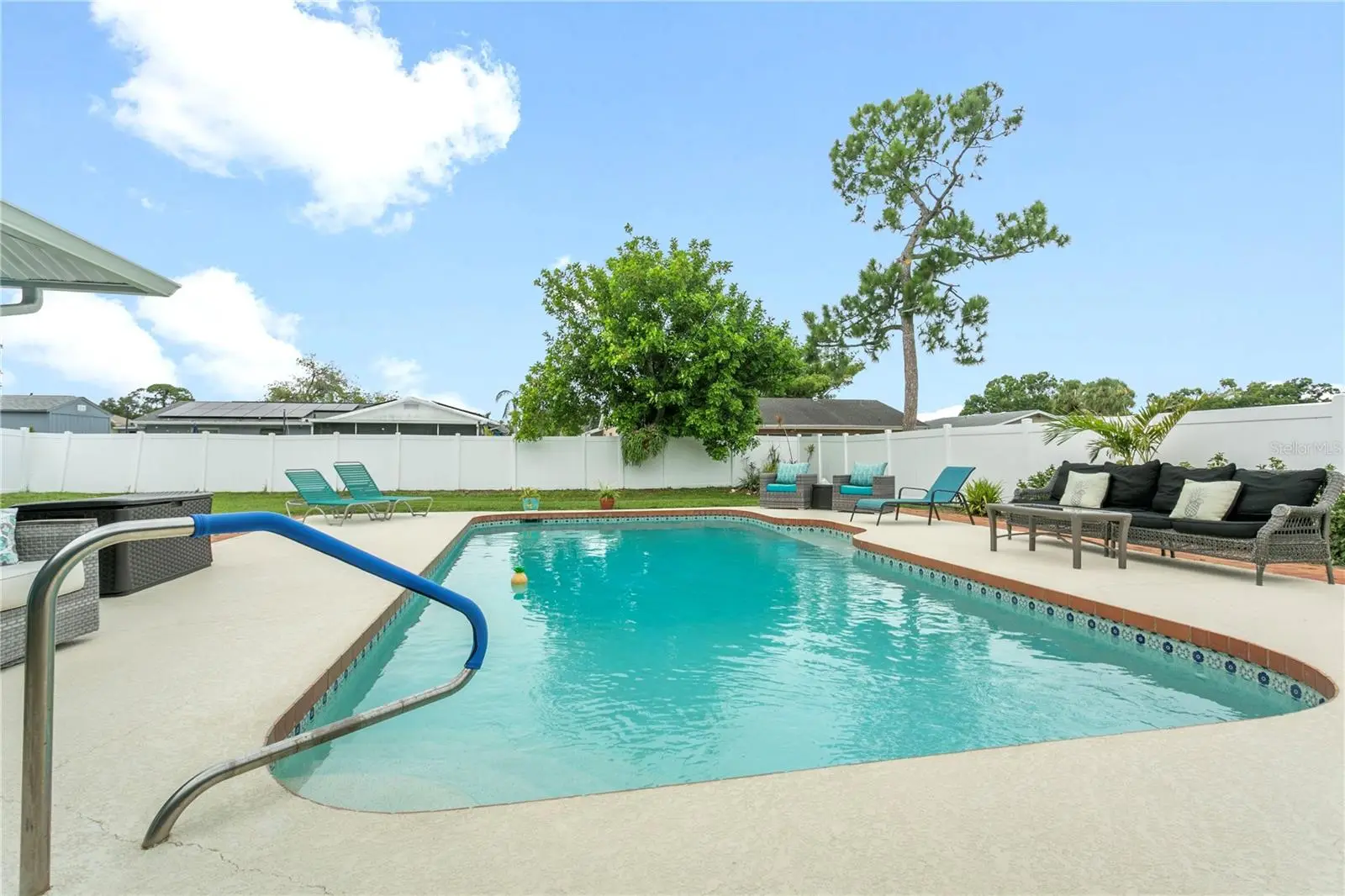 914 Plum Tree Lane, FL
