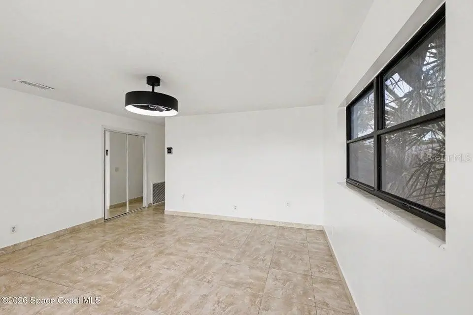 2292 Lakeview Drive, FL