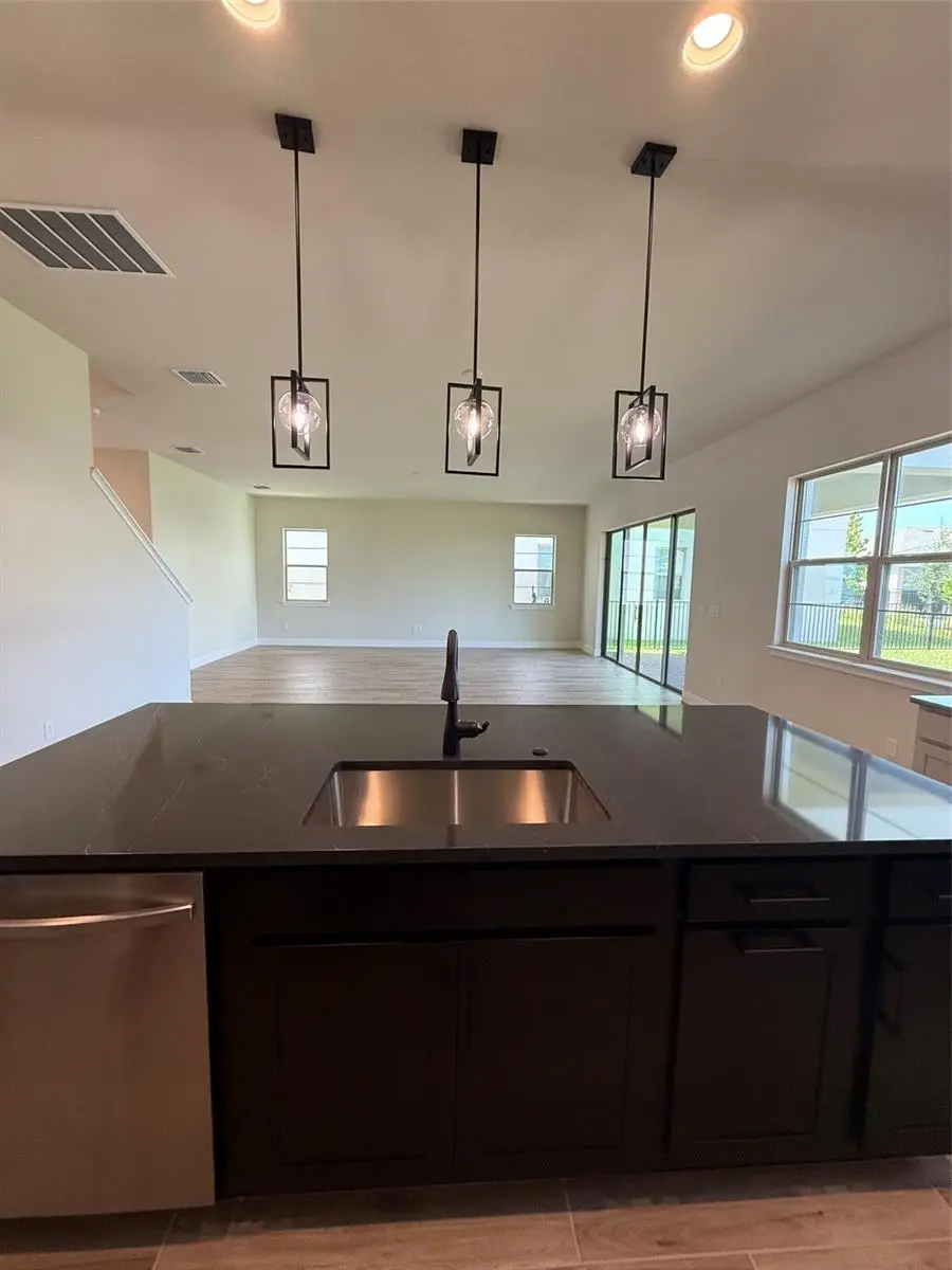 5242 Buttonsage Drive, FL