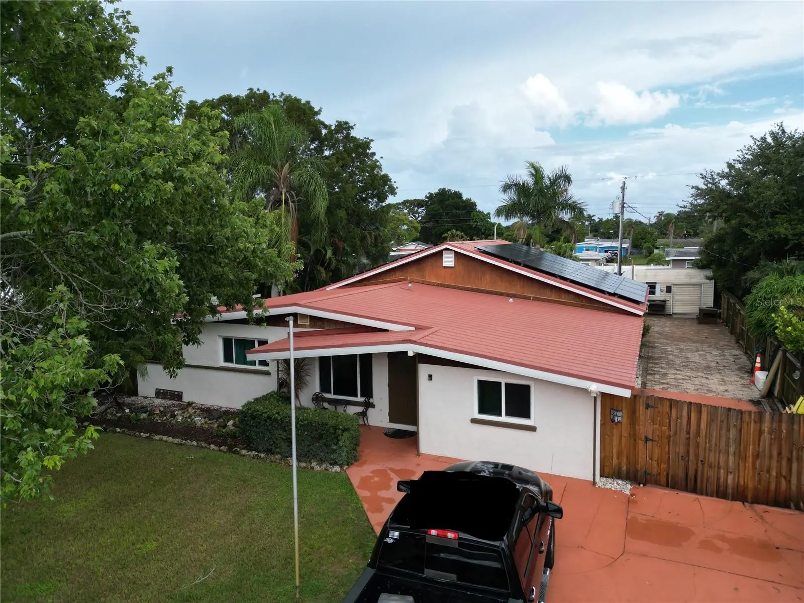 311 62nd Street, FL