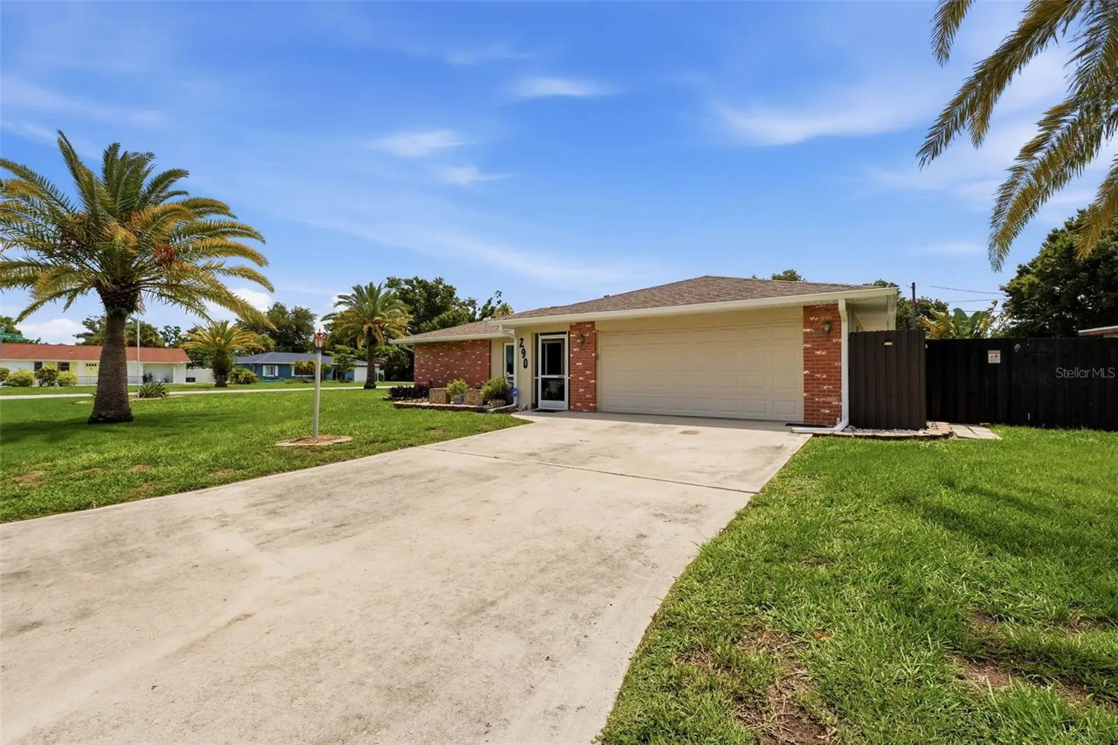 290 Capri Avenue, FL