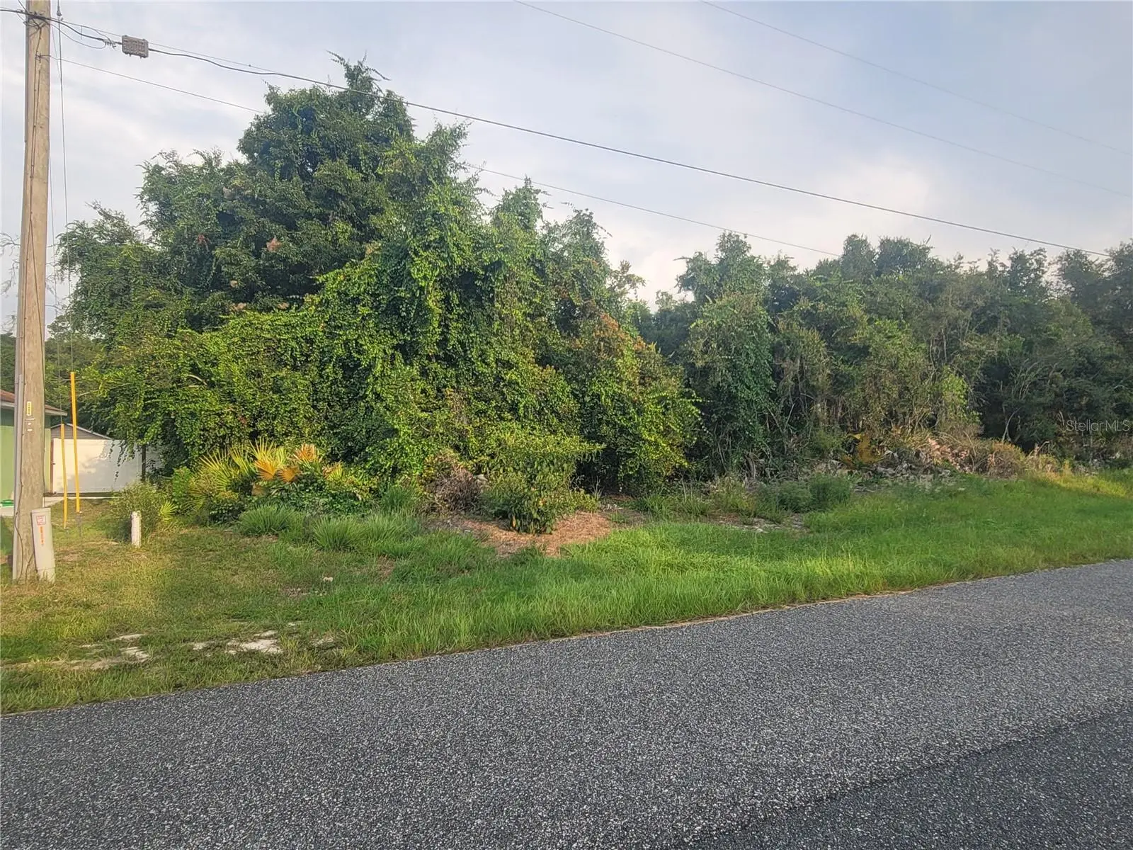 43rd Court, FL