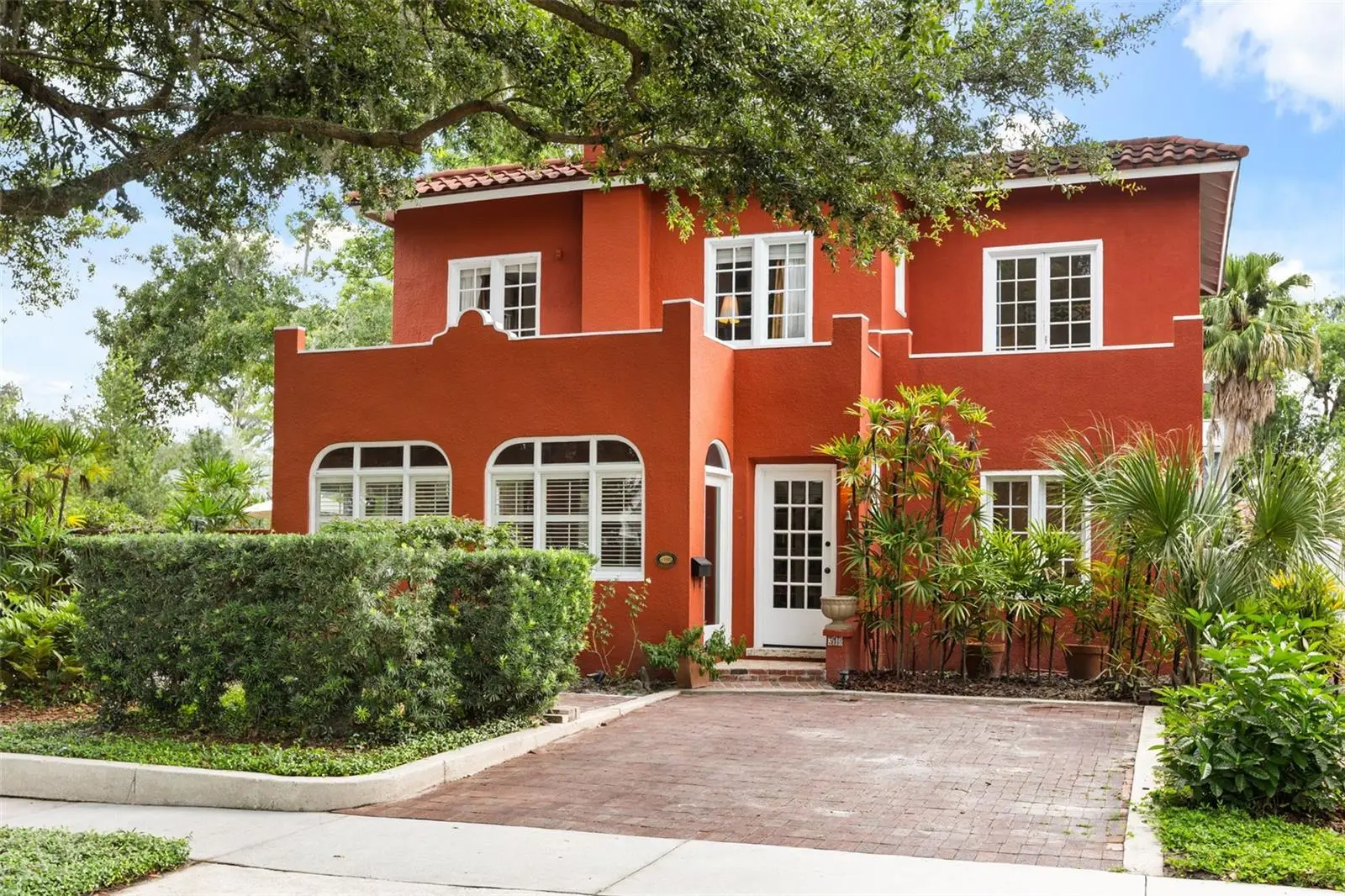 318 Vitoria Avenue, FL