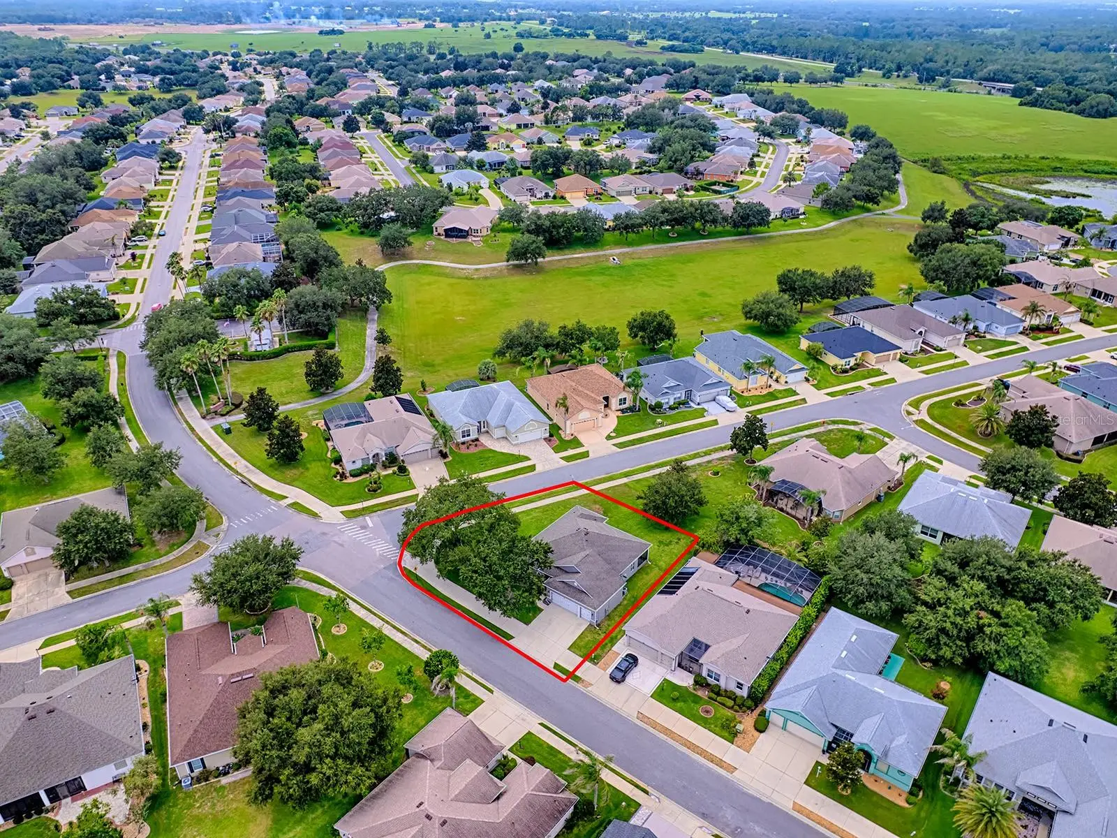 25509 Laurel Valley Road, FL