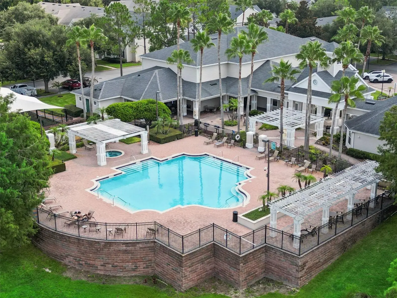 405 Southern Pecan Circle, FL