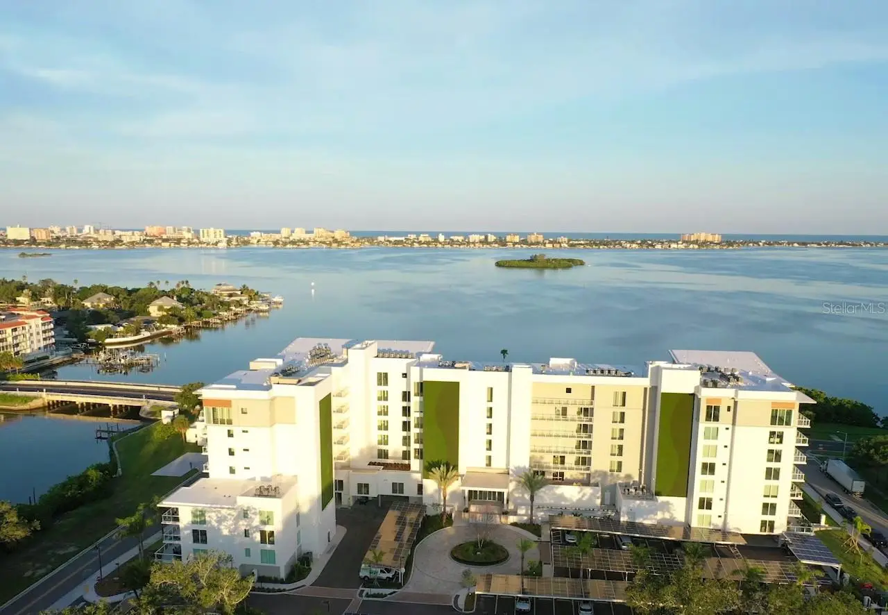 1020 Sunset Point Road, FL