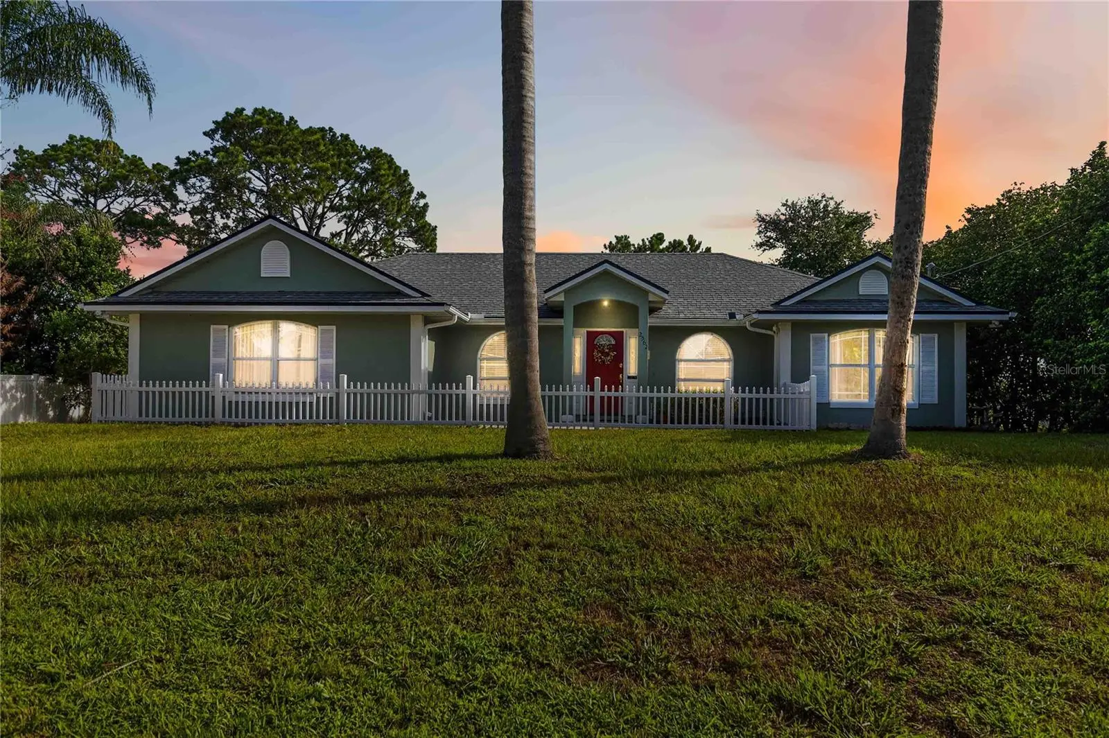 2562 Travida Drive, FL