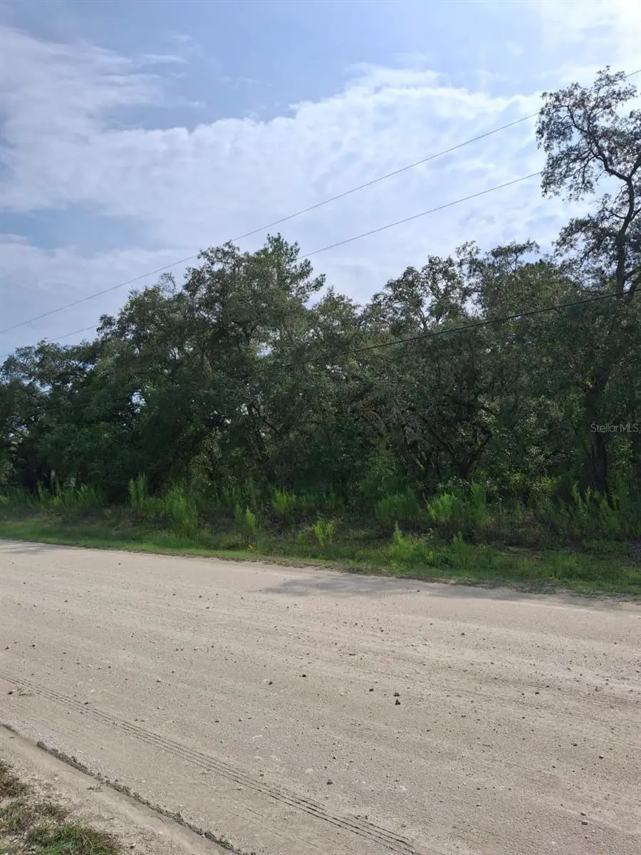 18364 Parakeet Road, FL