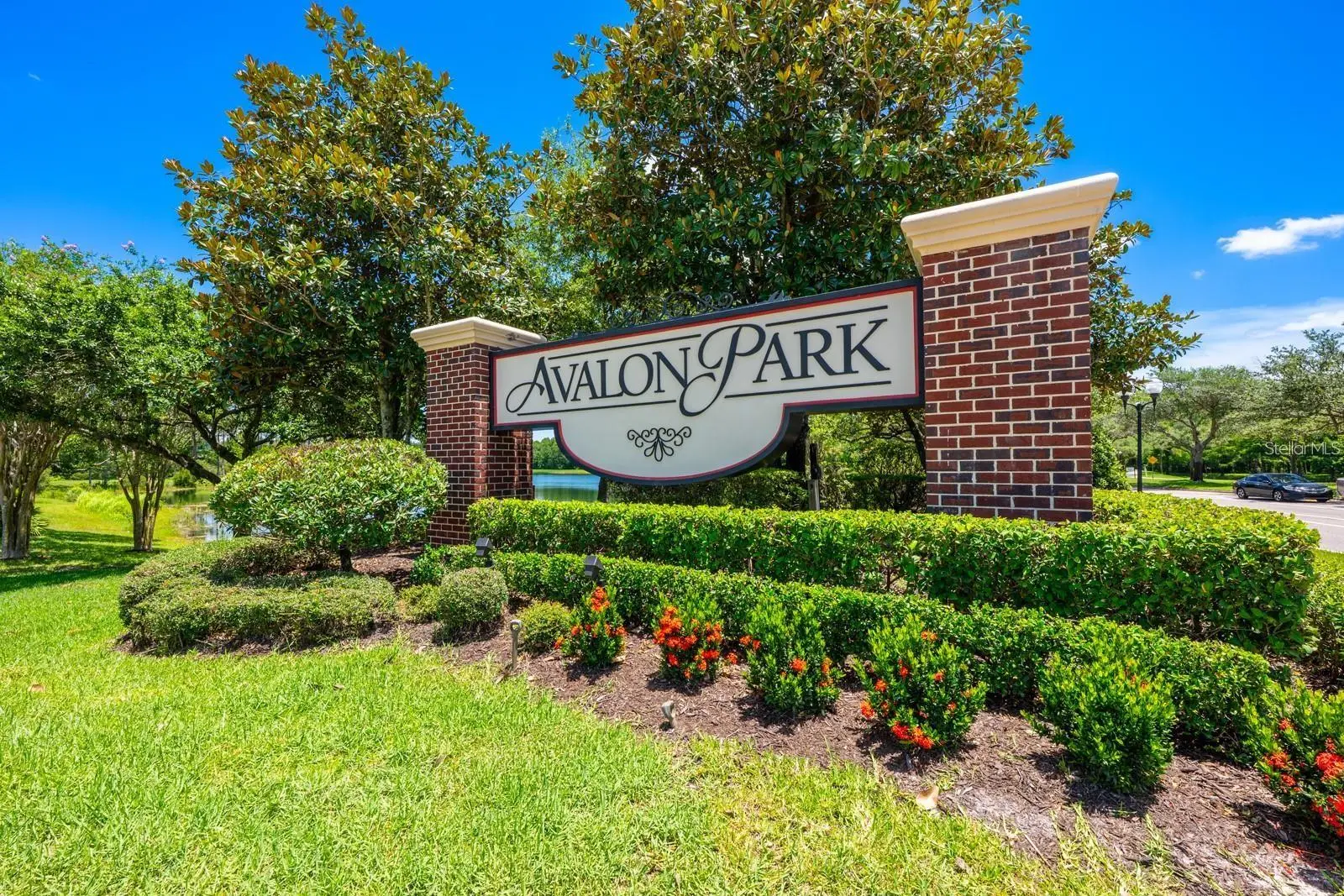 13736 Phoenix Drive, FL