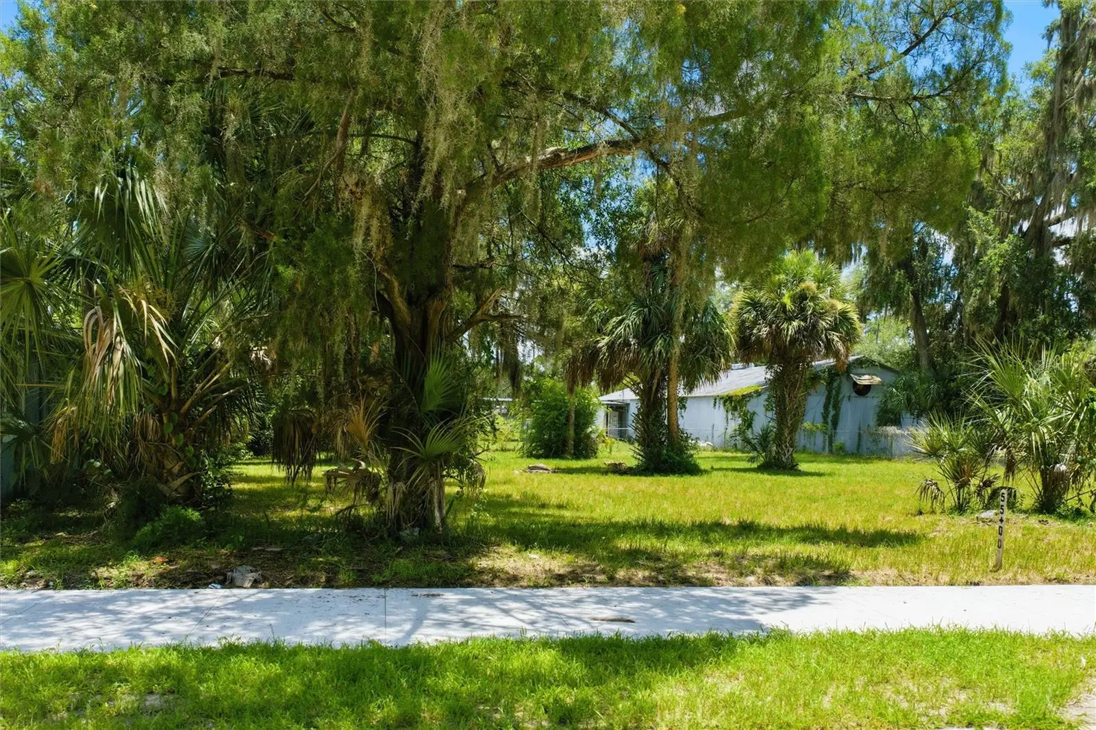 219 10th Street, FL