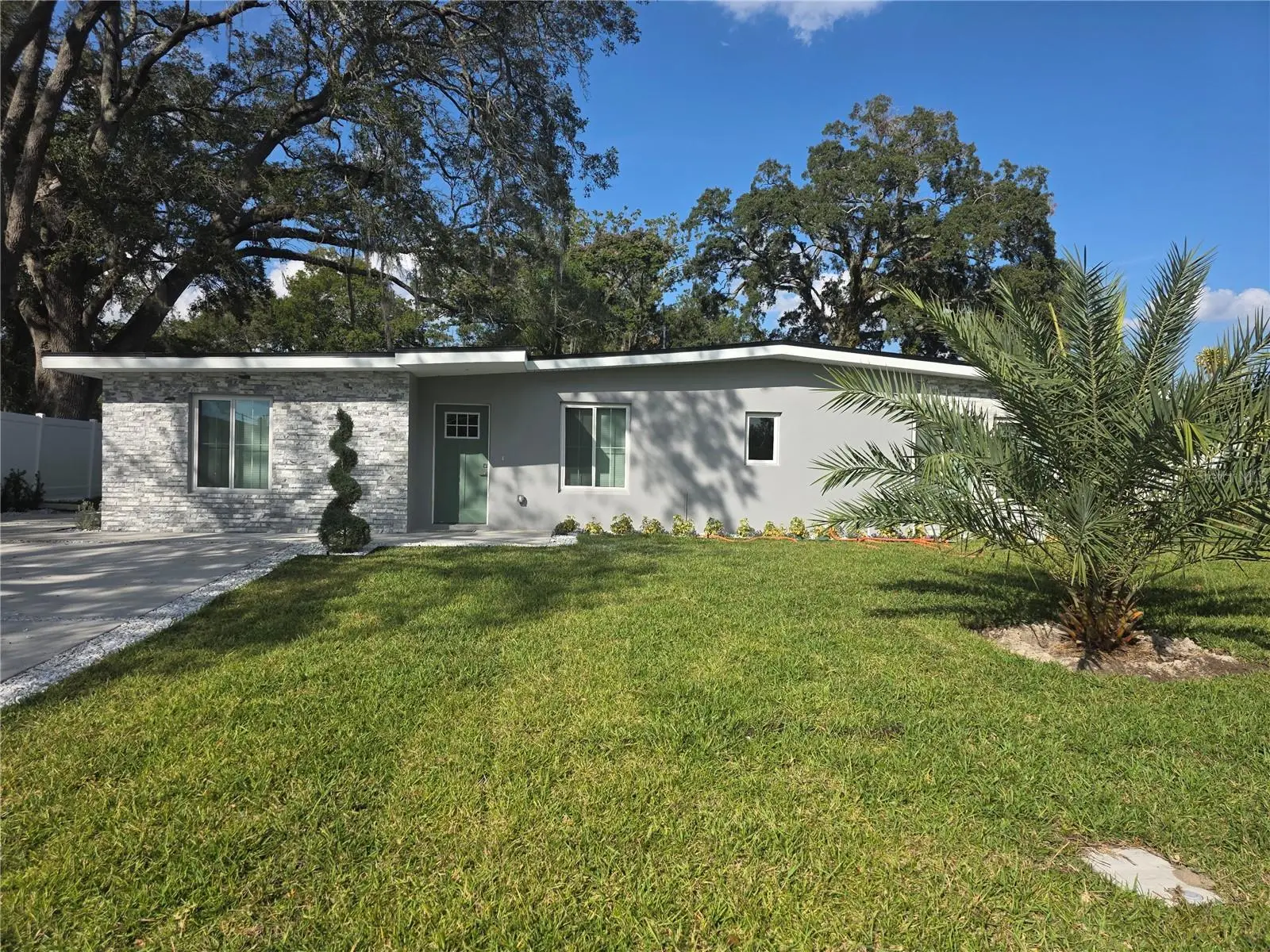 1911 Amelia Street, FL