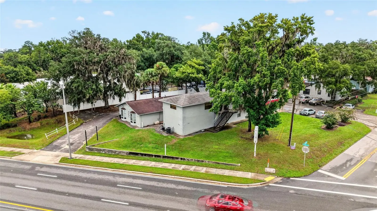 2221 Pine Avenue, FL