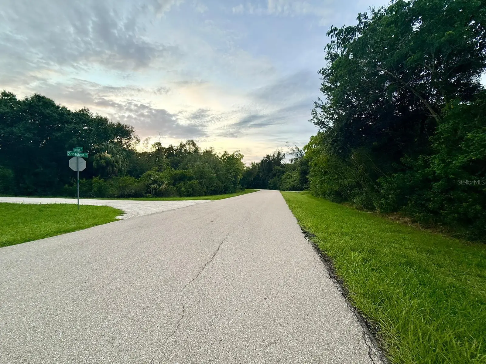 28304 Pasadena Drive, FL
