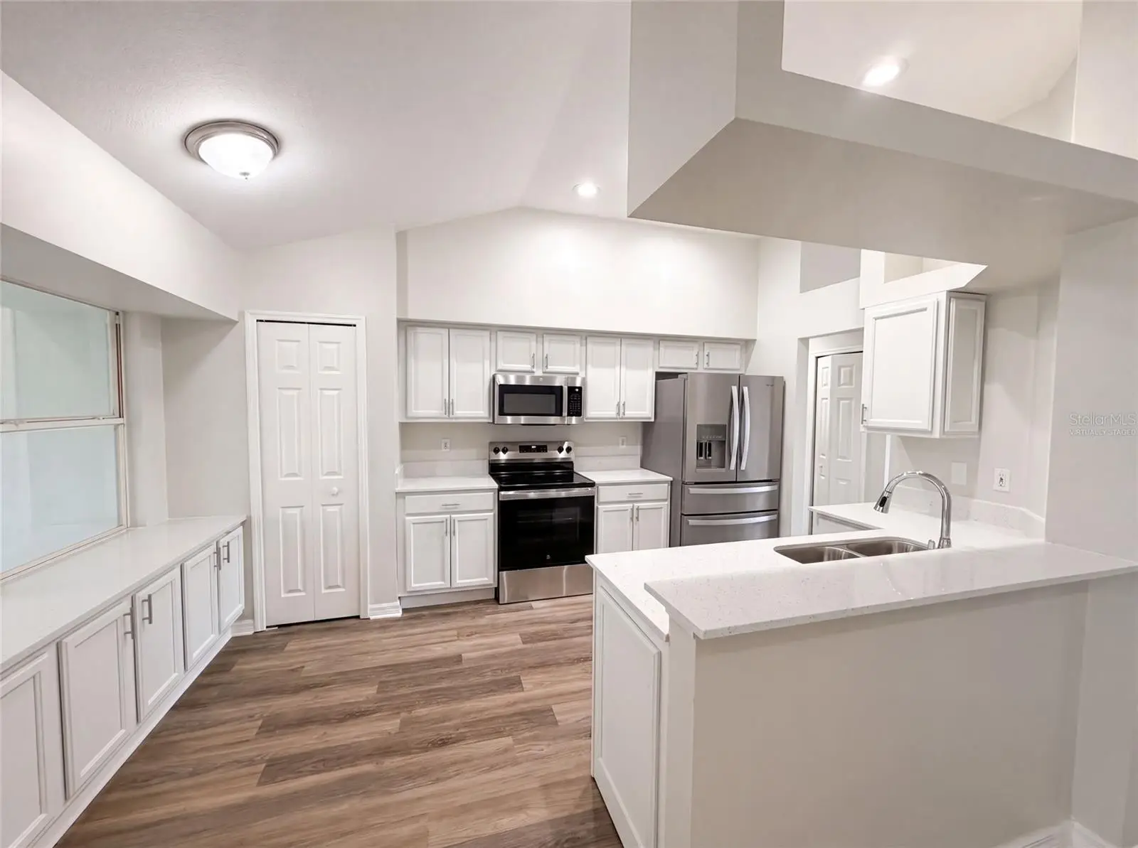 5217 Ponce De Leon Boulevard, FL
