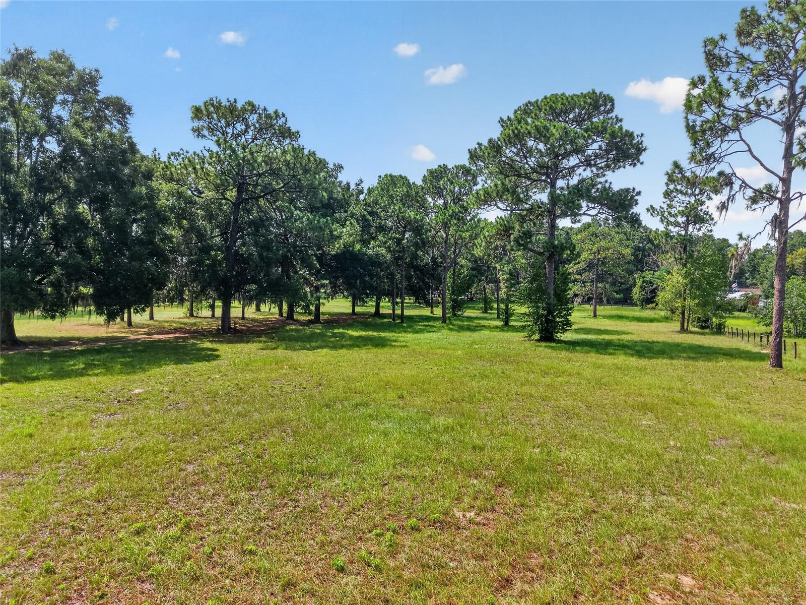 7555 77th Place, FL