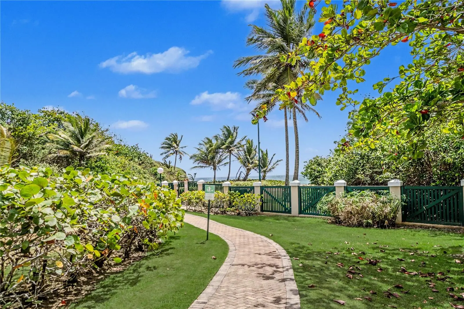 86 Lakeside Villas A-B2 86 Lakeside Villas A-B2, PR