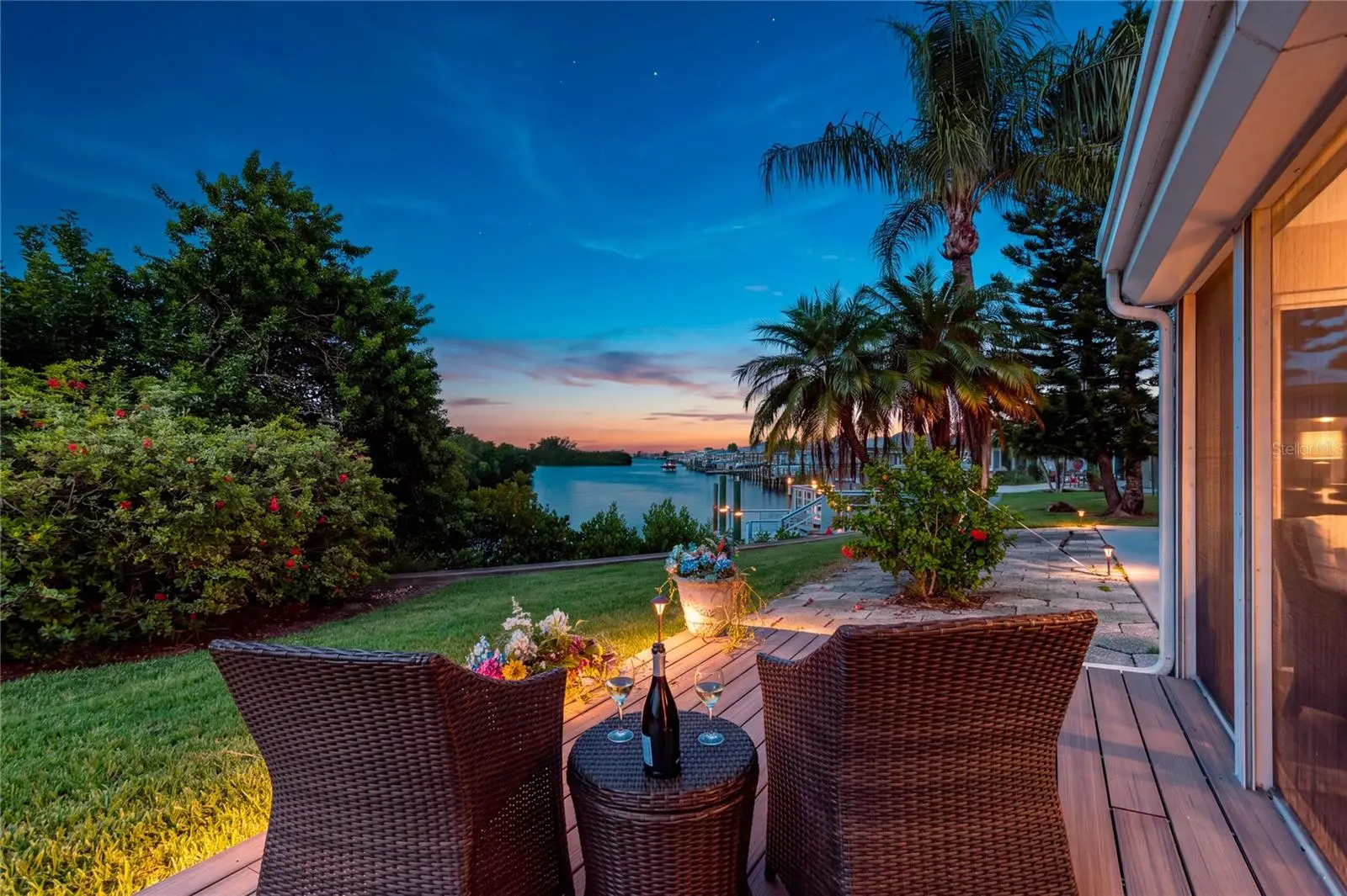 186 Boca Ciega Point South Boulevard, FL