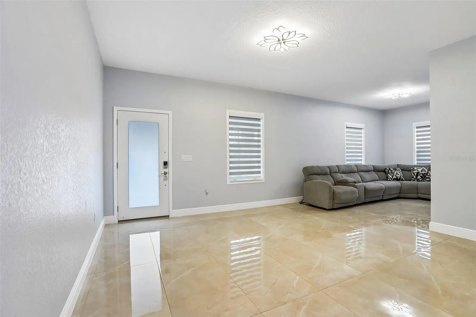 2703 Auburn Avenue, FL