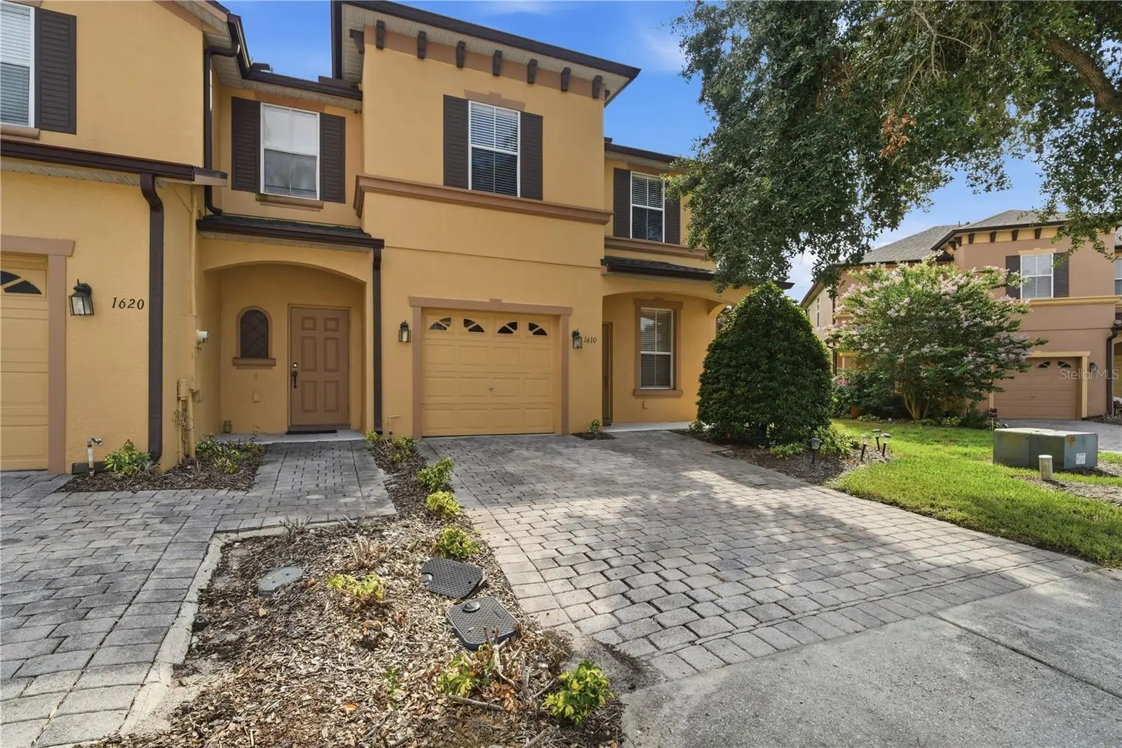 1610 Retreat View Circle, FL