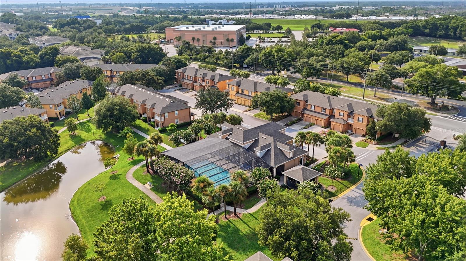 1610 Retreat View Circle, FL