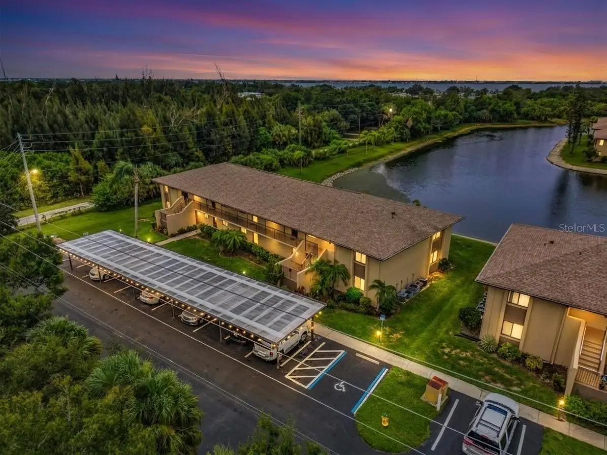 4000 Oakview Drive, FL