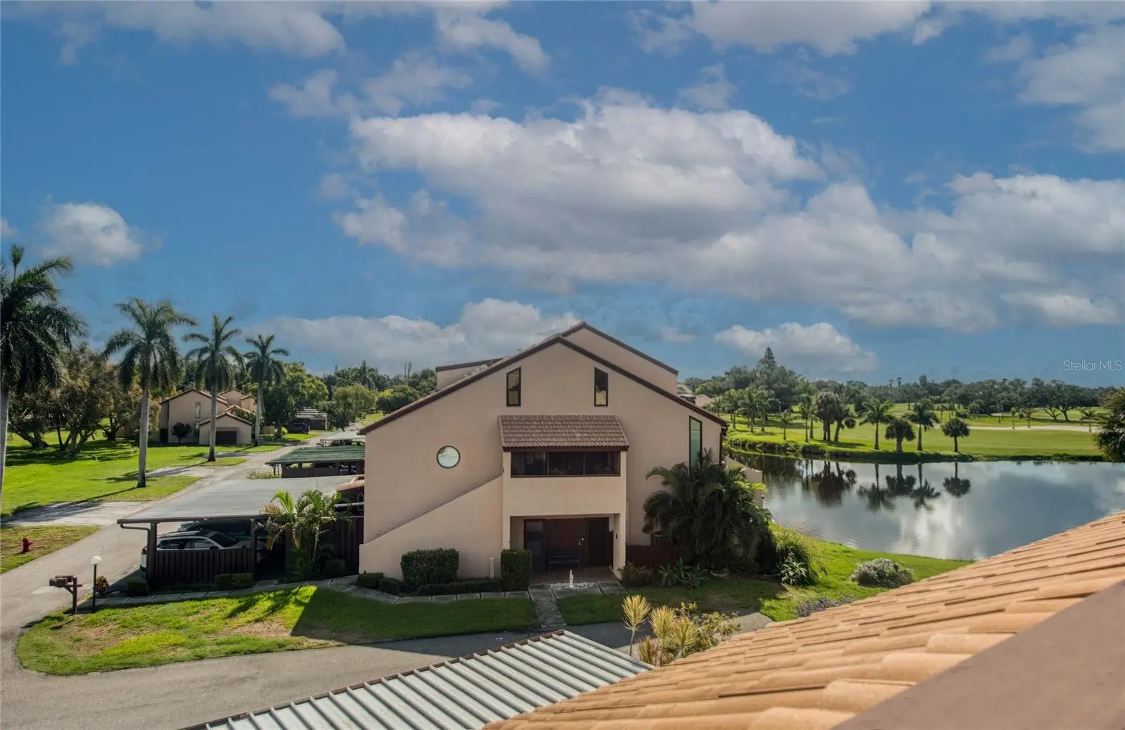 1328 Pelican Creek Crossing, FL