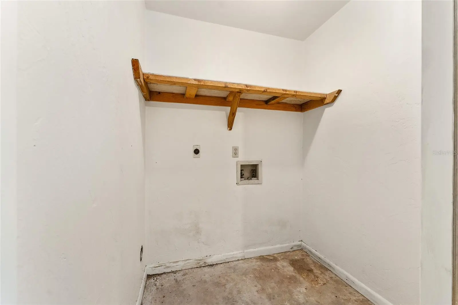 803 2nd Terrace, FL