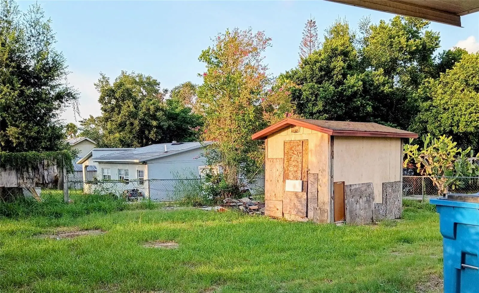 2010 Pine Avenue, FL