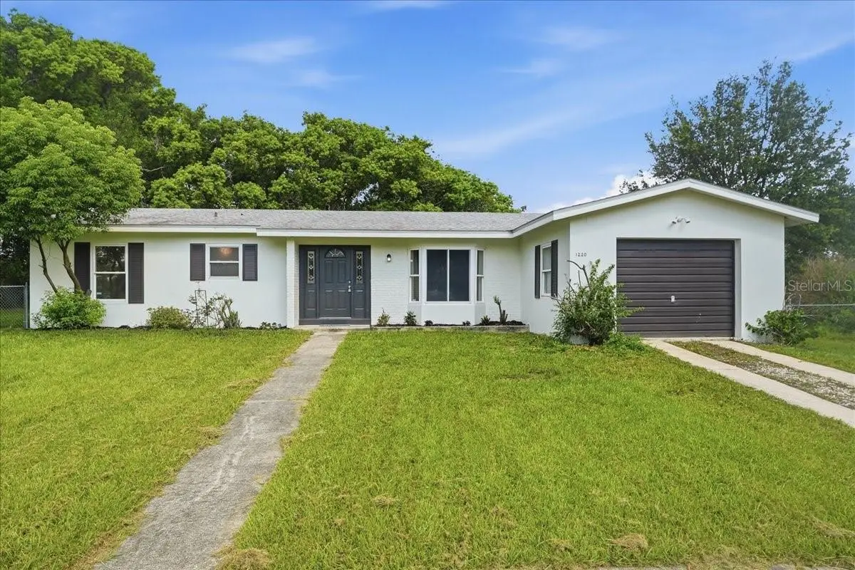 1220 Sienna Court, FL