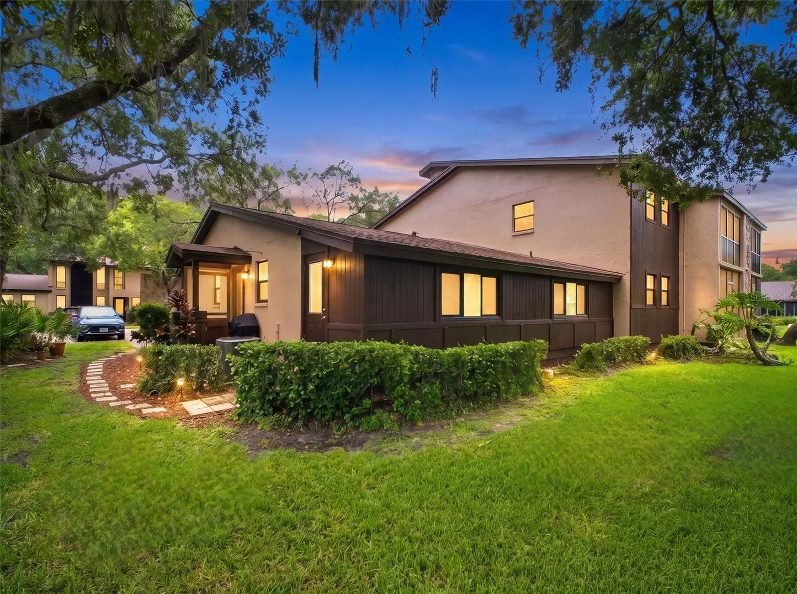 1400 Tarpon Woods Boulevard, FL