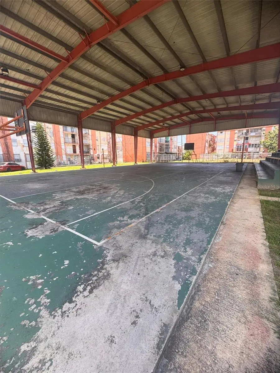 Pr-874 Cond. Los Naranjales, PR