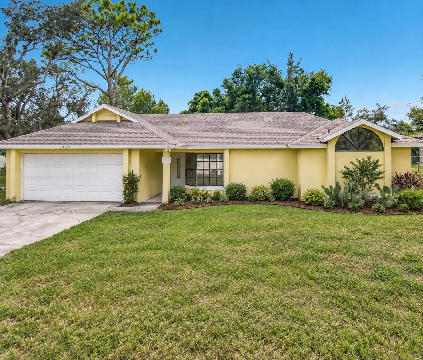 3208 Lake Helen Osteen Road, FL