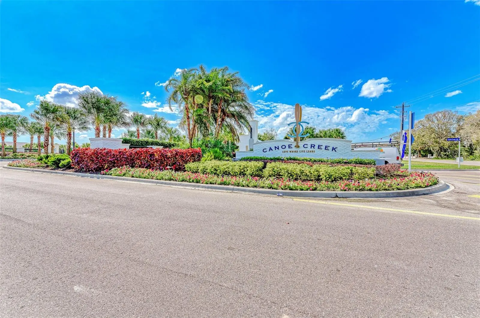4842 Willow Bend Avenue, FL
