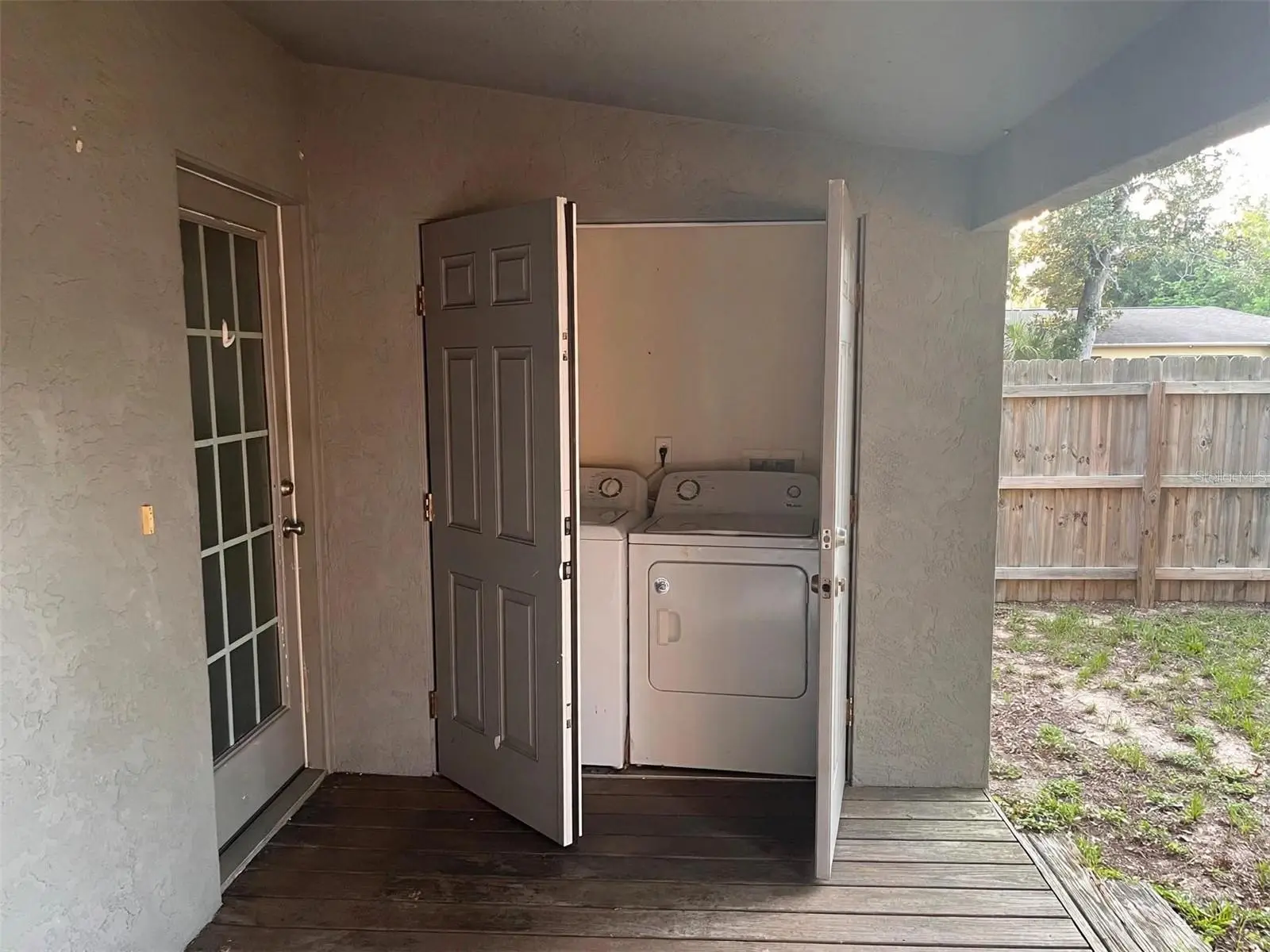1712 Main Street, FL