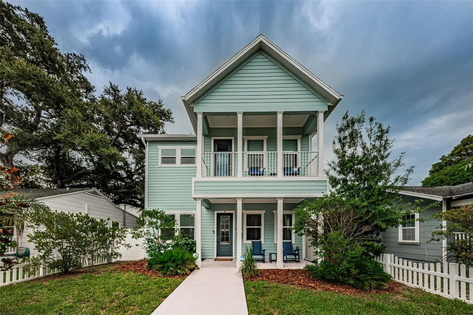 2430 6th Avenue, FL