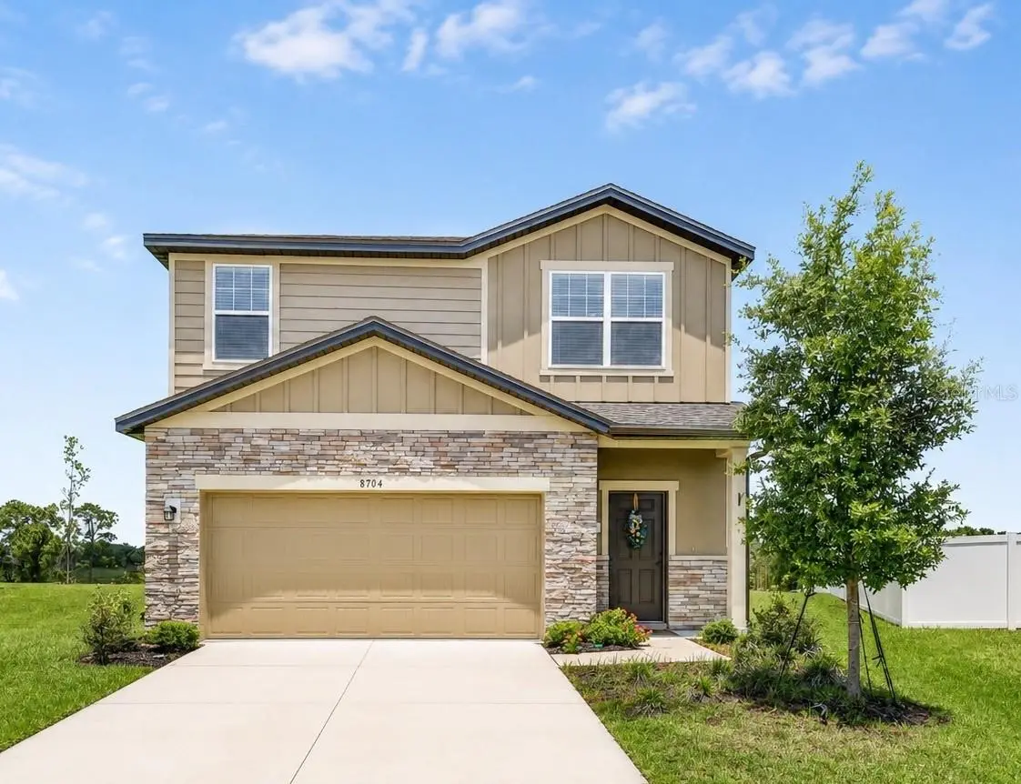 8704 Sportsman Loop, FL
