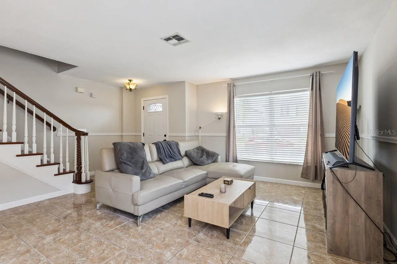 3125 Holland Drive, FL