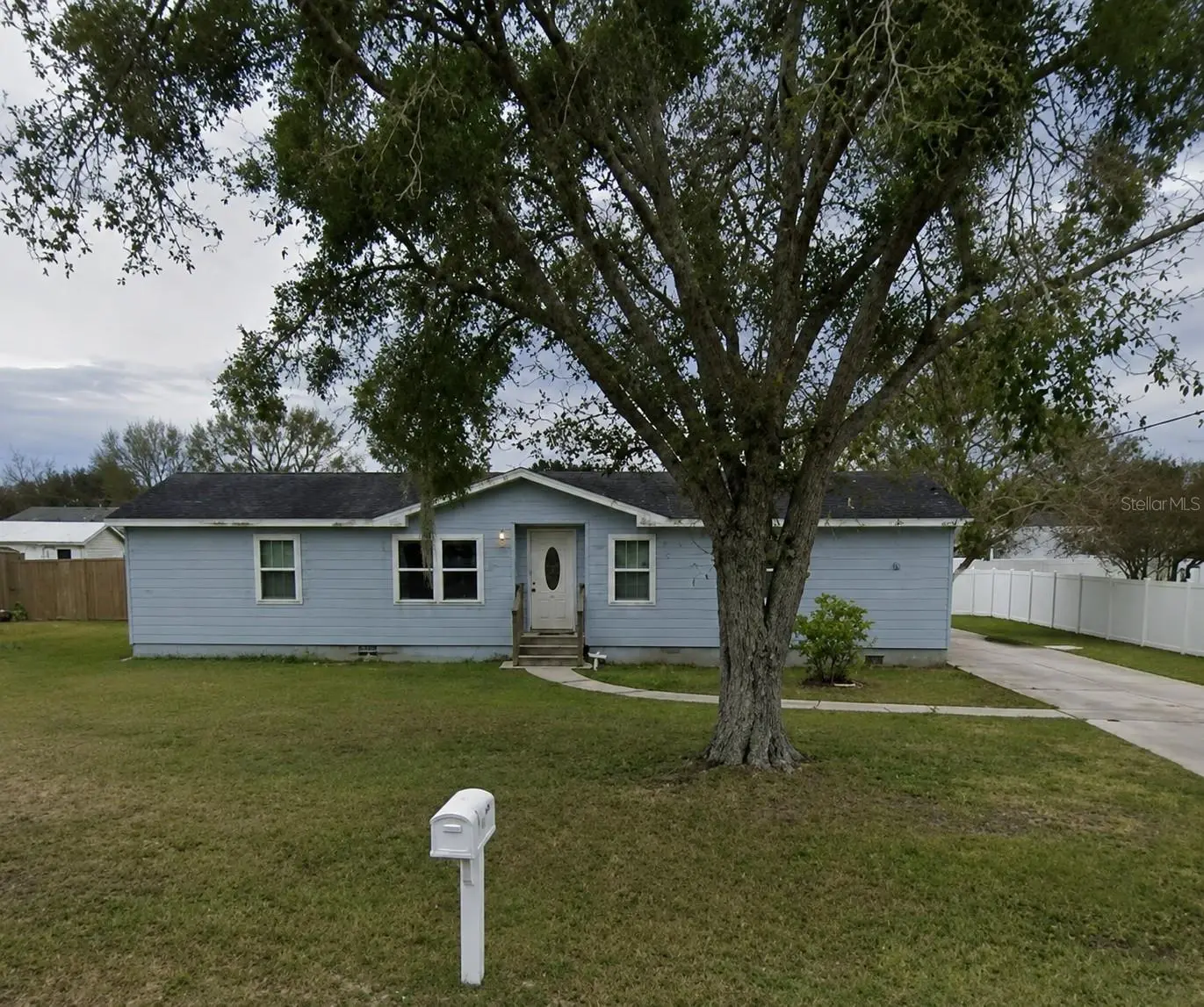 4416 Meadow Ridge Avenue, FL