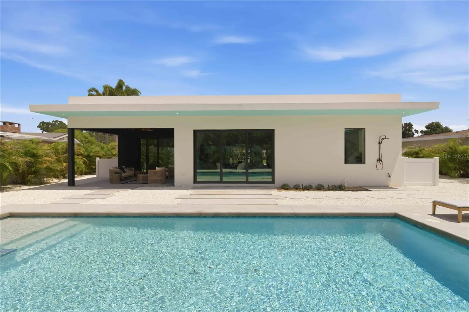 2306 Valencia Drive, FL