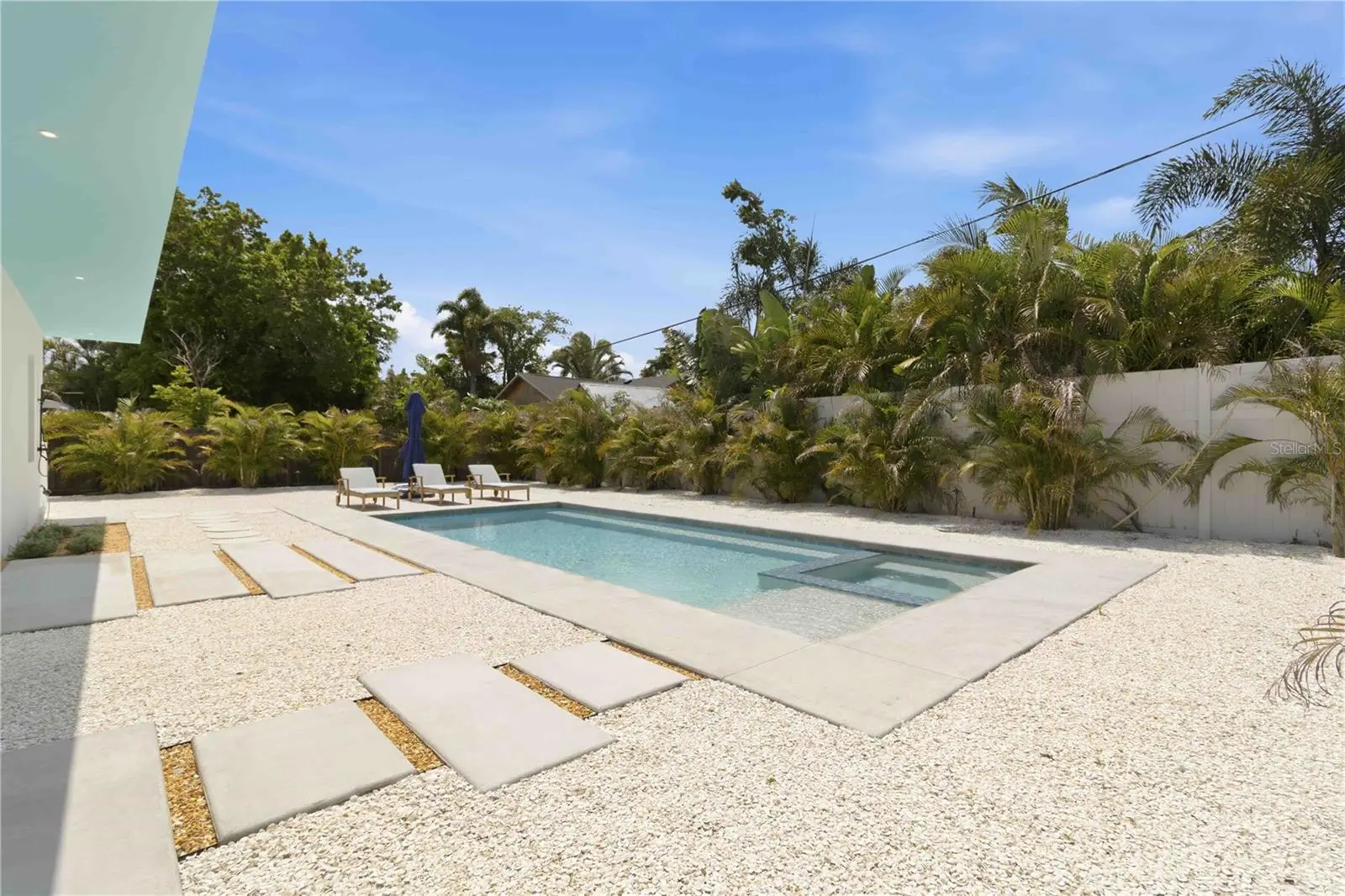 2306 Valencia Drive, FL