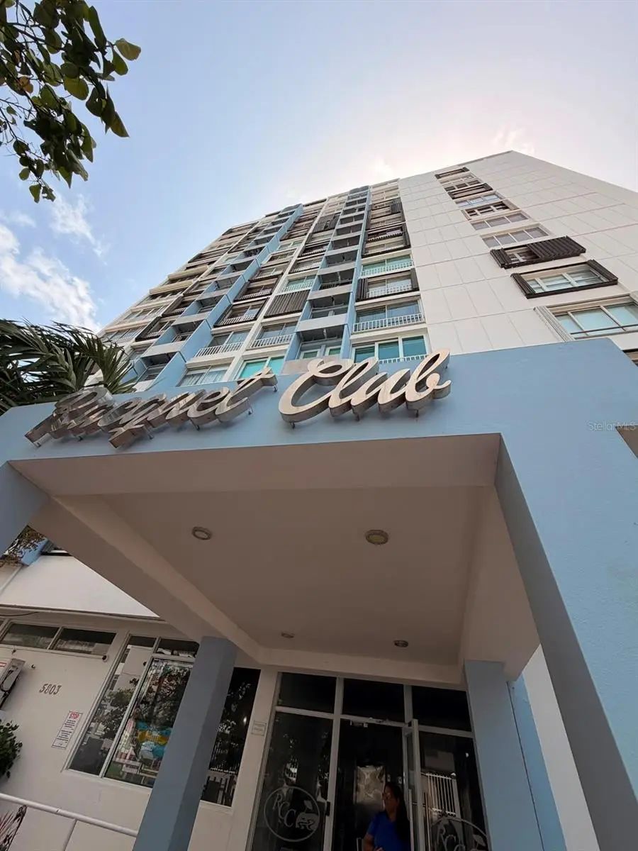 Ave Isla Verde Racquet Club, PR