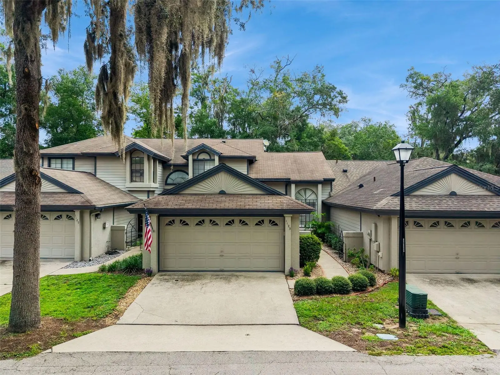 1123 Bent Birch Court, FL