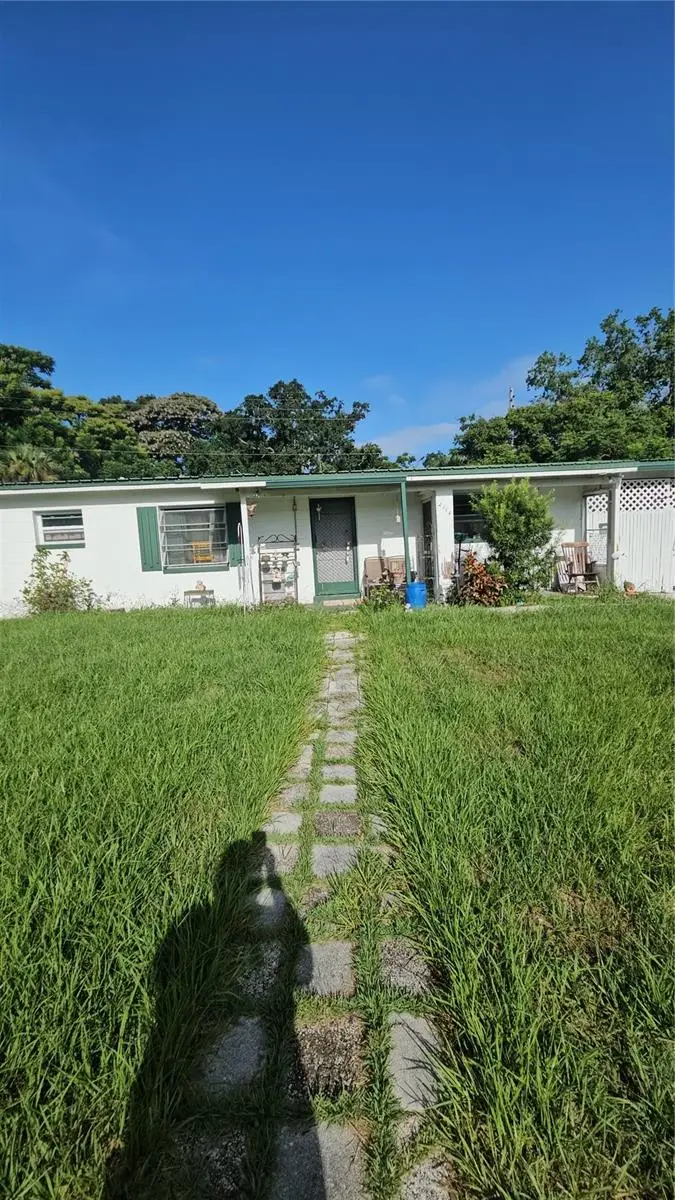 2116 Winnetka Court, FL