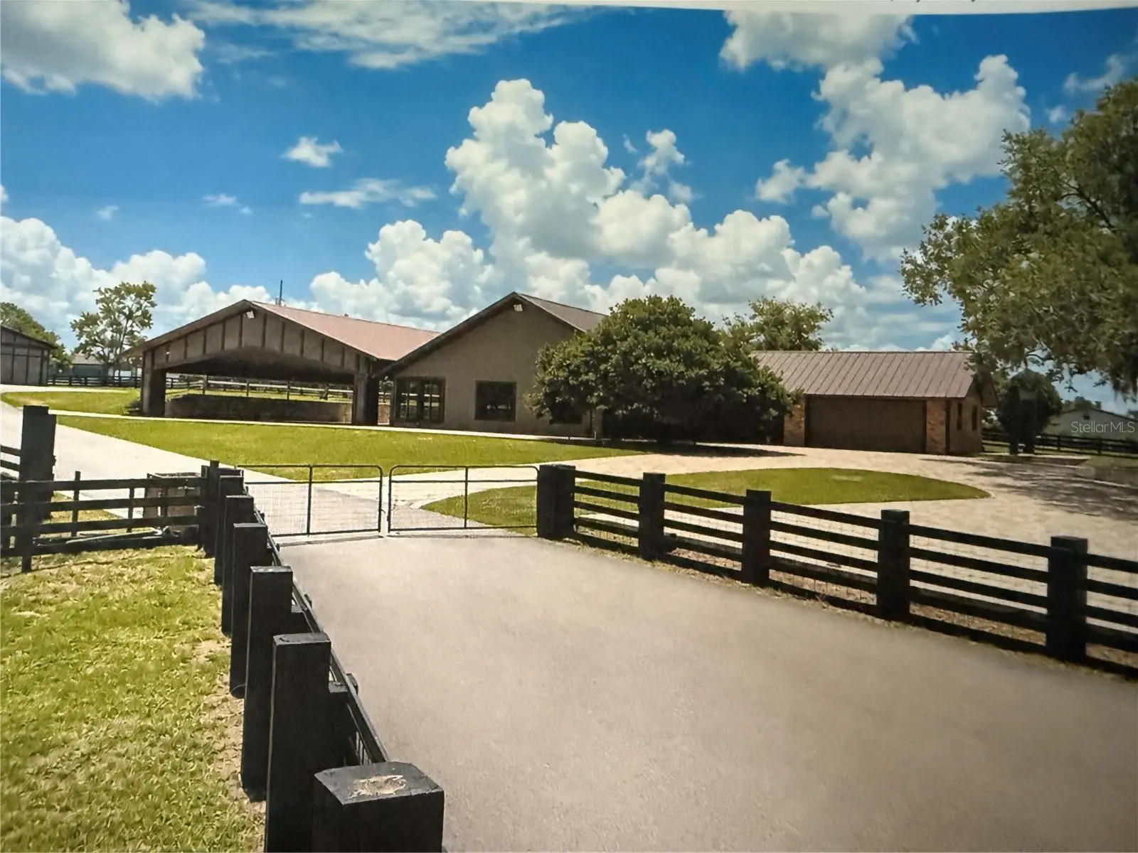 6820 County Road 561, FL