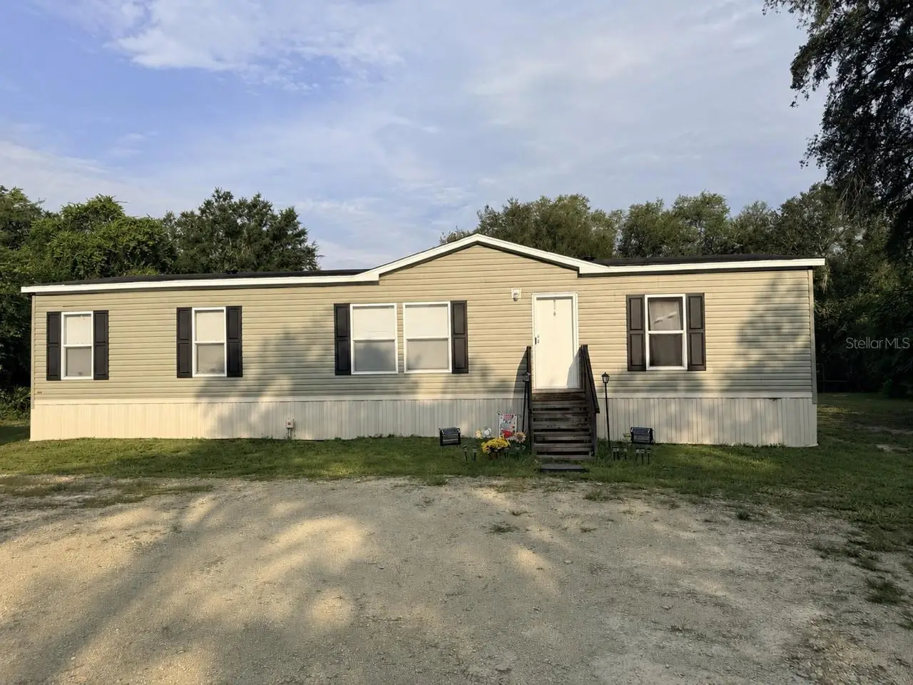 279 576th Street, FL