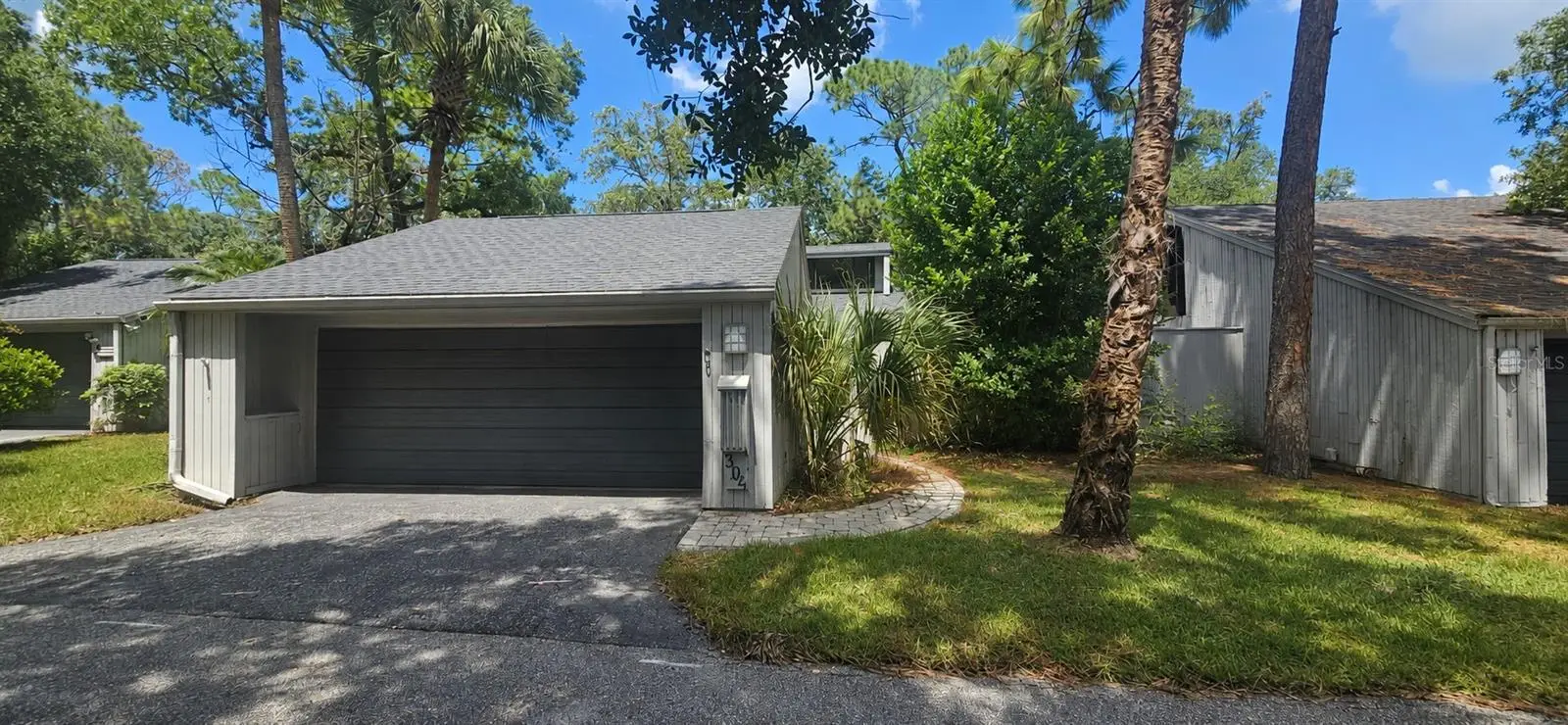 304 Fox Squirrel Lane, FL