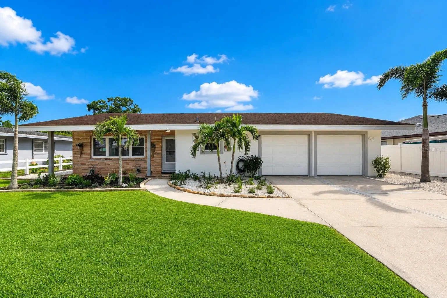 2711 27th Avenue Drive, FL